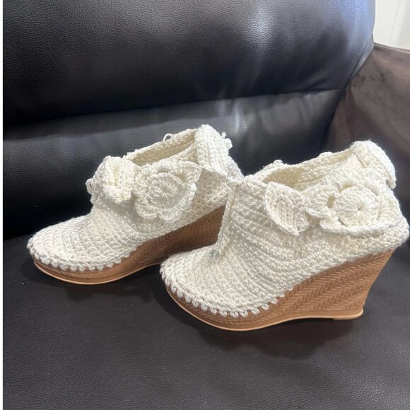 Crocheted Women's Wedges Pumps Size 6 - Picture 4 of 5